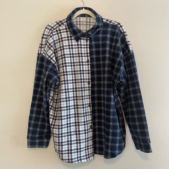 Cuddl Duds Size XL Blue Plaid Fleece Flannel Top Long Sleeves Button Up - Picture 1 of 6